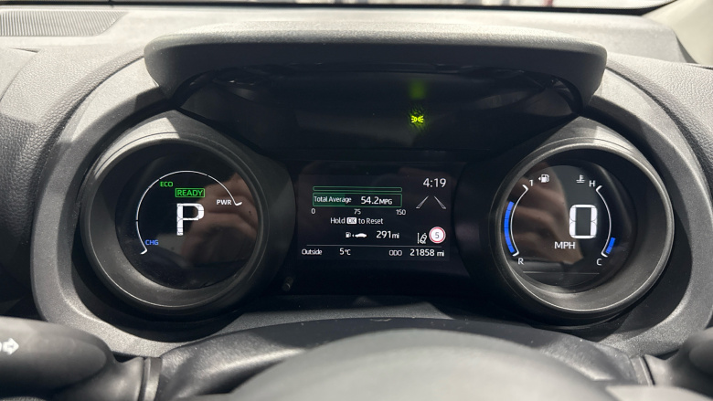 Toyota Yaris 1.5 Hybrid Design 5dr CVT Hybrid Hatchback